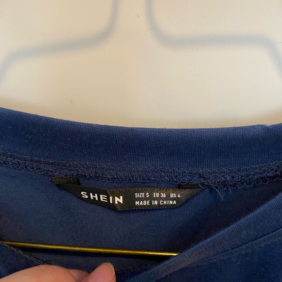 Ruched side T-shirt - Picture 3 of 3